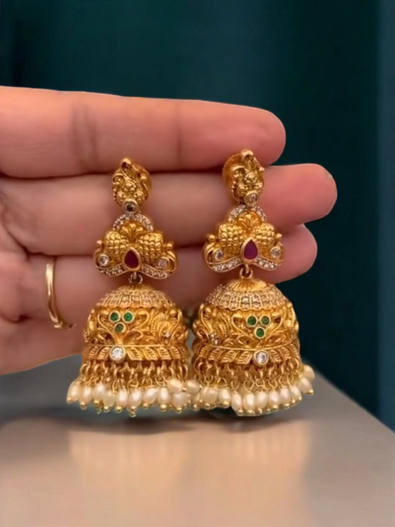 Jhumkas